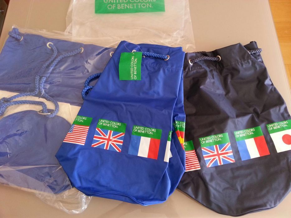 Sacos praia desportivos benetton novos!