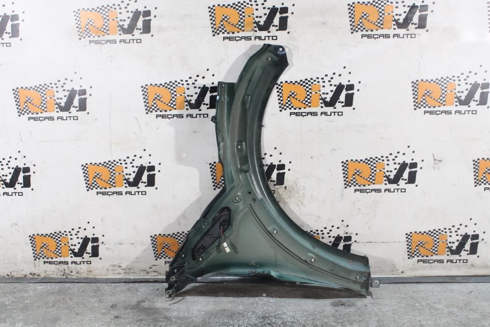 Guarda-lamas esquerdo MINI Mini Countryman (R60)