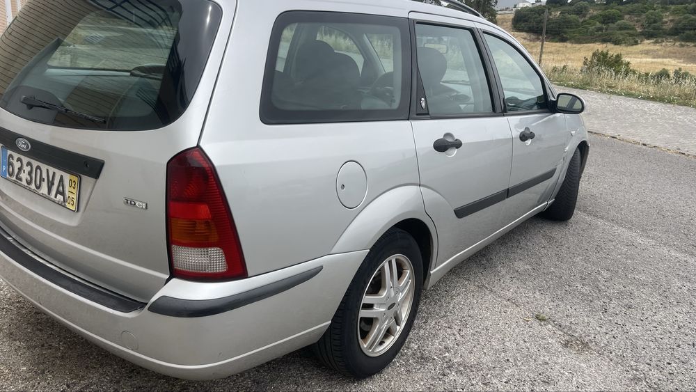 Ford Focus 1.8 TDCI GUIA 2003 AC