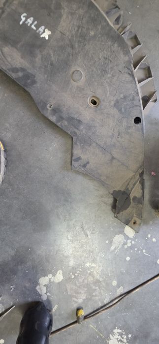 Ford Galaxy Osłona pod zderzak przedni / Absorber 6M218B384AG