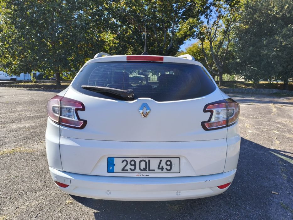Renault Mégane Sport Tourer 1.5 dCi Bose Edition — photo 4