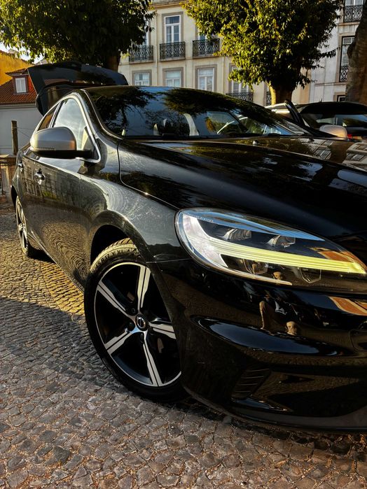 Volvo V40 R Design Full Extras — fotografia 4
