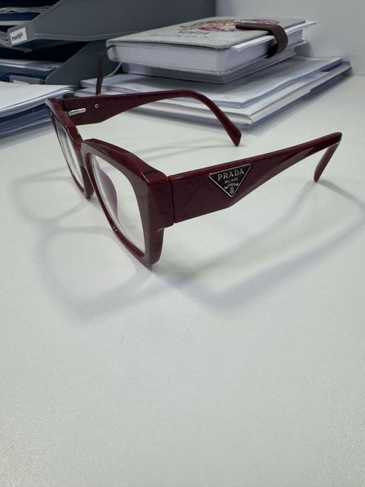 Oculos Prada vermelhos originais
