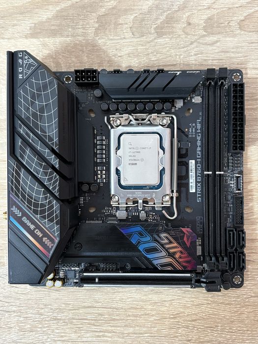 Asus ROG Strix B760-I + i7-12700E