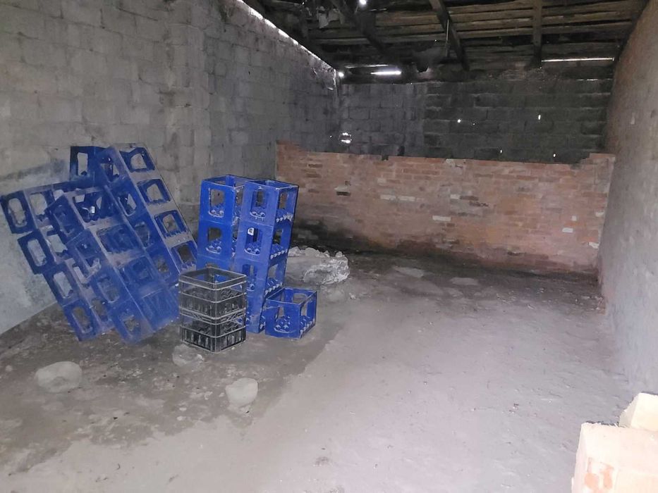 Комплекс нежитлових приміщень, с. Кунин