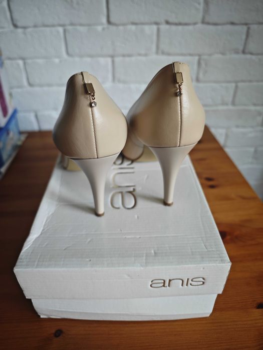 Szpilki Anis skórzane beżowe rozmiar 40