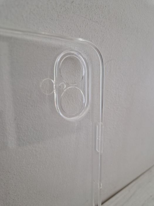 Back Case 2 mm Perfect do IPHONE 16 Przezroczysty