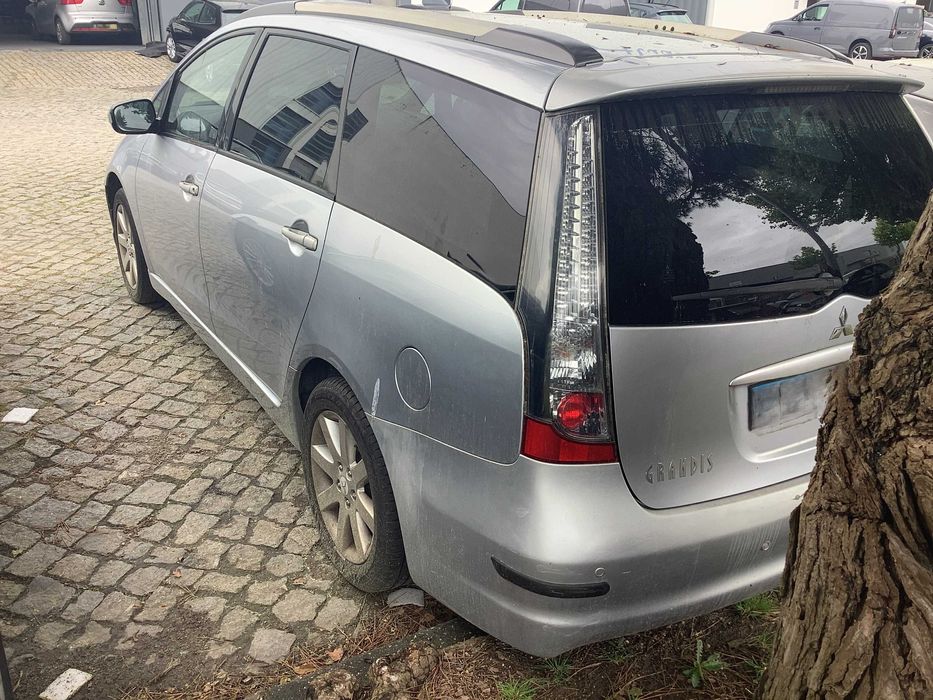 Mitsubishi Grandis 2.0 DI-D - Para peças