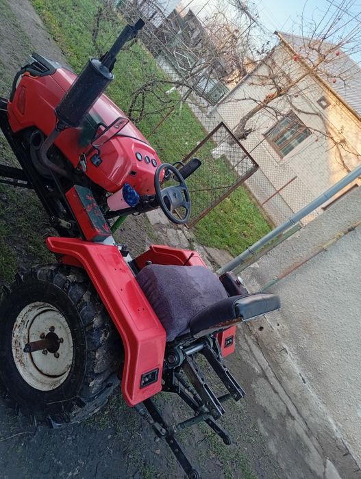 Мінітрактор 16кс на ходу