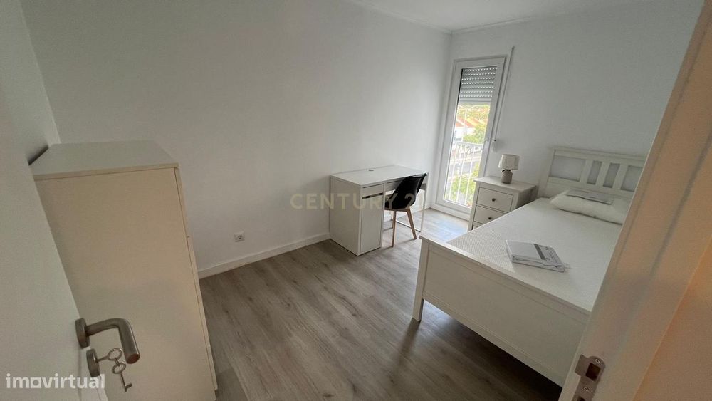 Apartamento T4 transformado em T5!