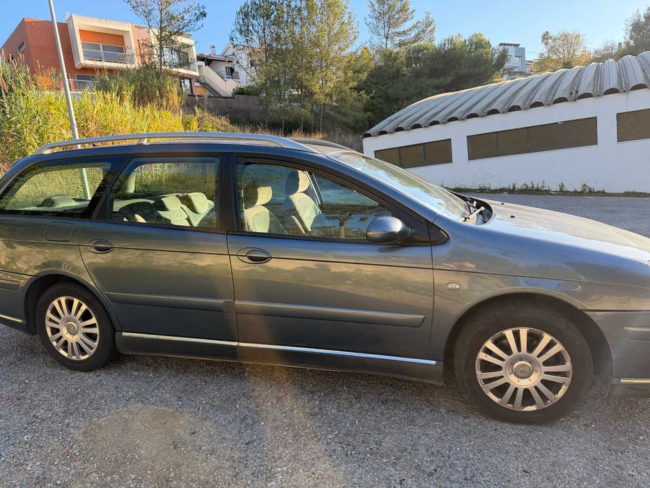 Citroën C5 1.6 HDiF — photo 3