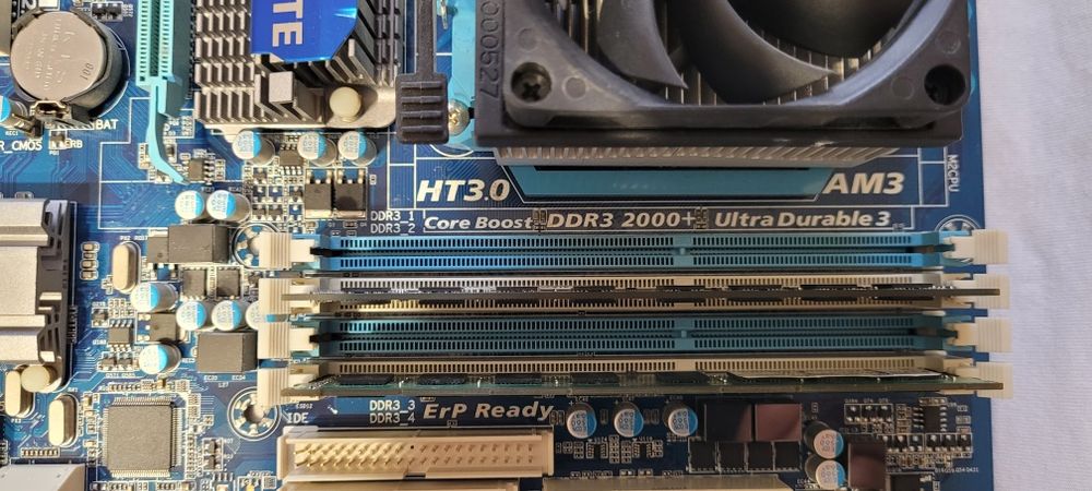 Płyta główna gigabyte