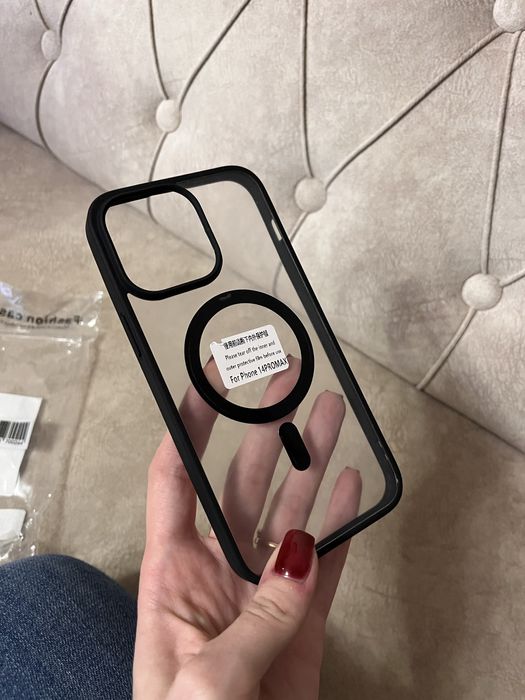 4 Чохли на 14 pro max