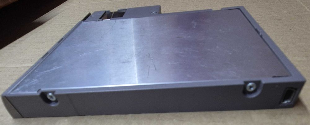 Drive de disquetes 1.44Mb 3½ portáteis Dell 2R152