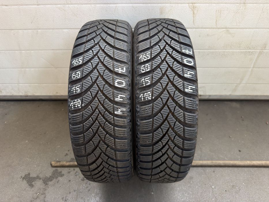Opony zimowe Semperit 165/60/15 77T - 2022r.