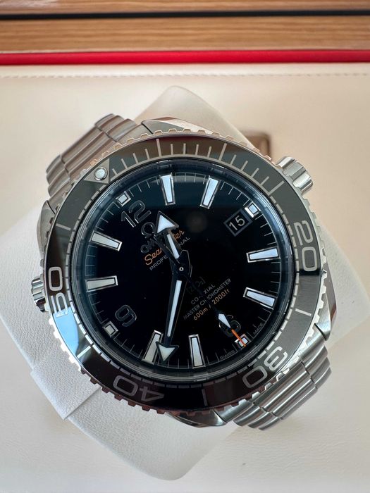 Omega Seamaster Planet Ocean 39,5 / 2024