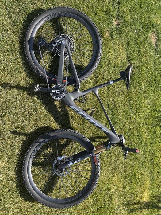 Bicicleta Scott Spark RC SL EVO AXS preto M
