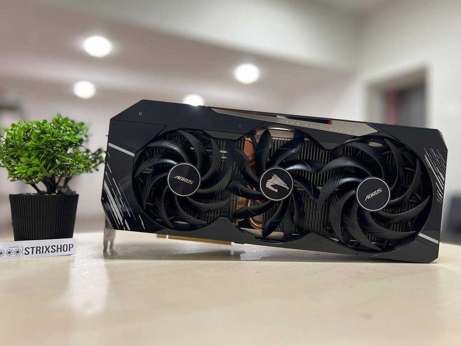 Відеокарта GIGABYTE AORUS GeForce RTX 3080 Ti XTREME 12G Б/в +Гарантія