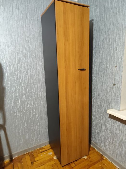 Офисная_мебель  Пинал Шкафчик