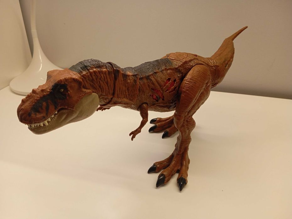 Brinquedo Jurassic World Dinossauro T-REX