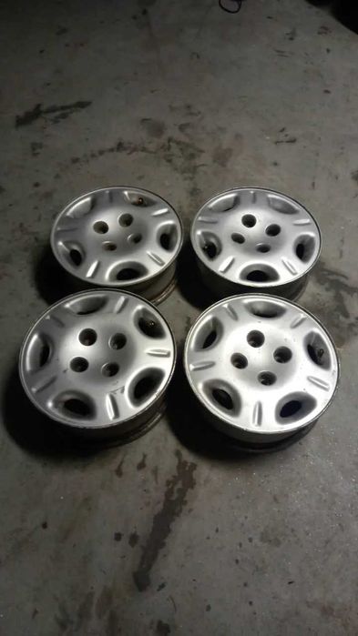 Jantes Citroën Saxo Vts