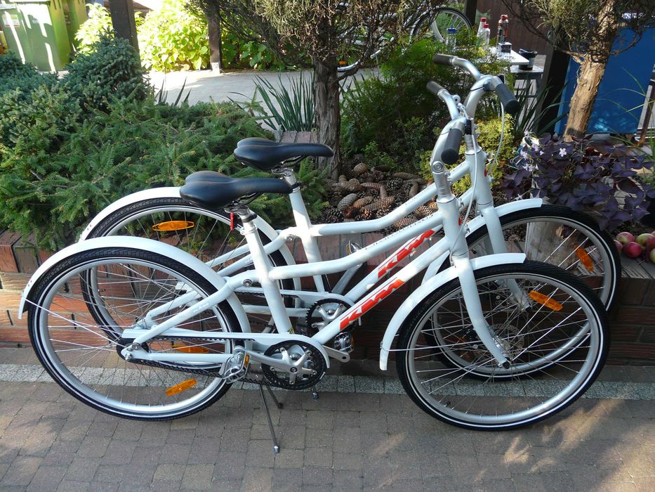Rower miejski KTM Enduro 26"28"/44:47 -powystawowy,nożnyPASEK