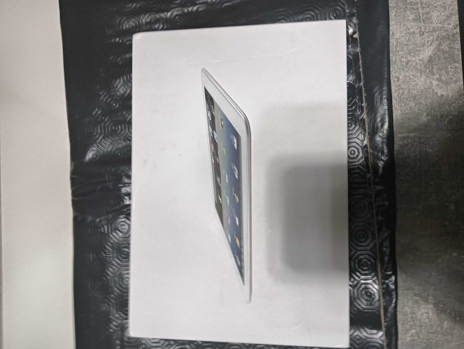 Tablet with Keyboard449116986546606081