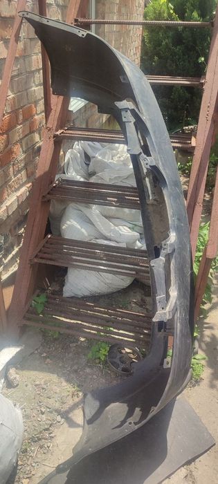 Продам передний бампер Нубира 3 поколение лачетти