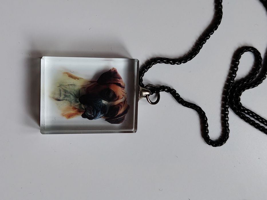 Wisiorek naszyjnik pies bokser