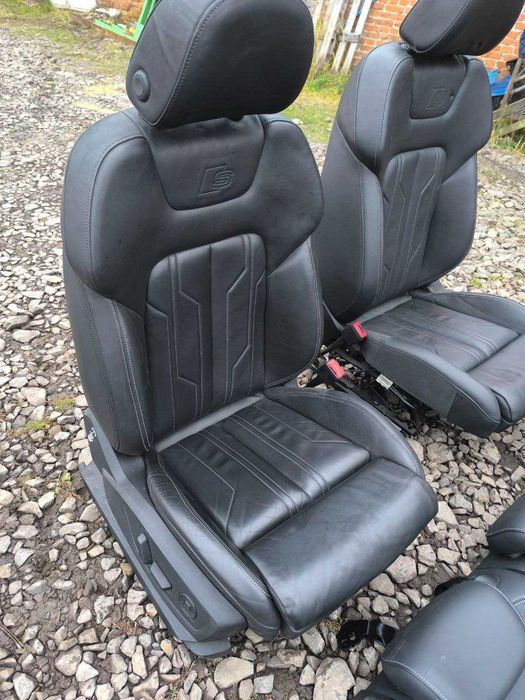 Сидіння салон сідушки диван чорний S-line Audi E-tron Sportback