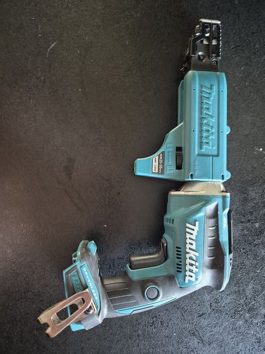 Wkrętarka akumulatorowa do płyt kartonowo-gipsowych MAKITA DFS452 NOWA