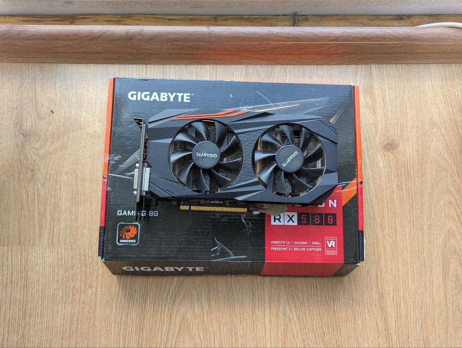 | Ігрова відеокарта Gigabyte RX 570 4GB |