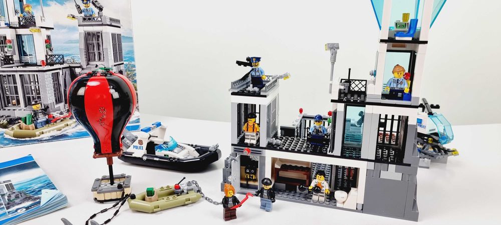 Конструктор LEGO City Остров-тюрьма 60130: 3 200 грн. - Конструктори ...