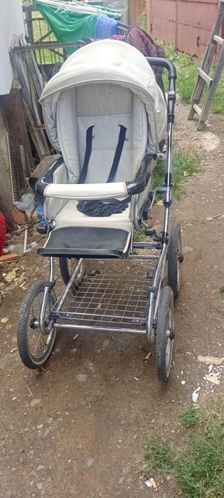 Продам бу каляску сидячий варіант