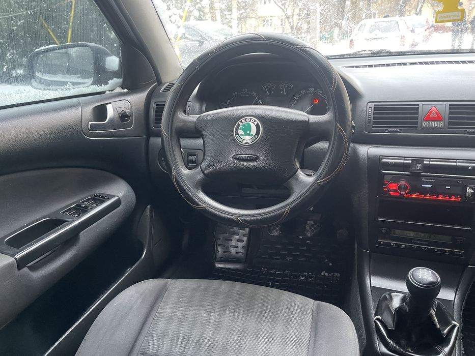 Продам Skoda OCtavia Tour 2007