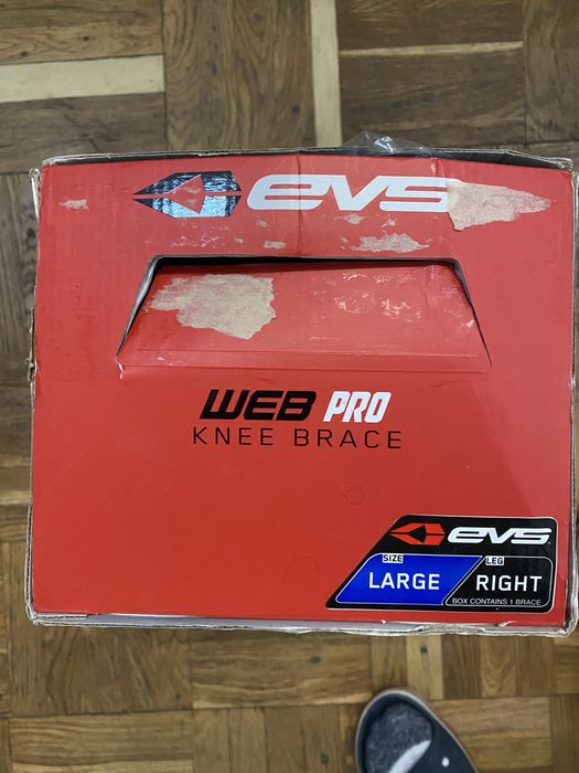 Продам наколенник EVS WEB PRO