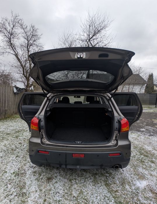 Mitsubishi Asx 2011r