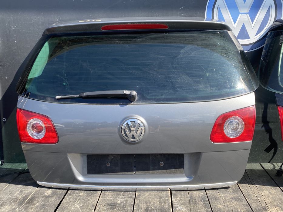 Кришка багажника Пассат б6 Ляда Passat B6 b6 Кляпа
