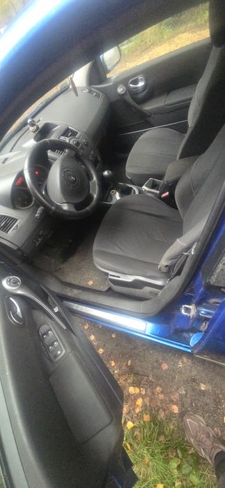 Megane II 1.6i  benyna +gaz .