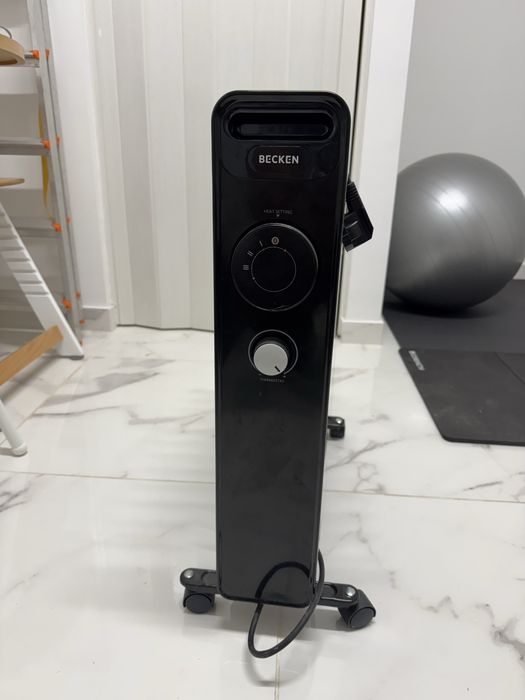 Aquecedor a óleo Becken de 2500W.