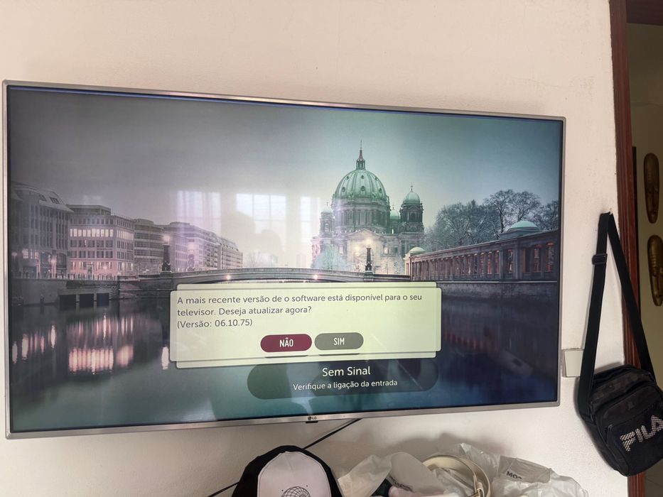 Ler bem u anúncio.Vendo tv LG smart tv 55 polegadas