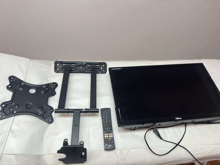 Tv 32 com suporte de parede