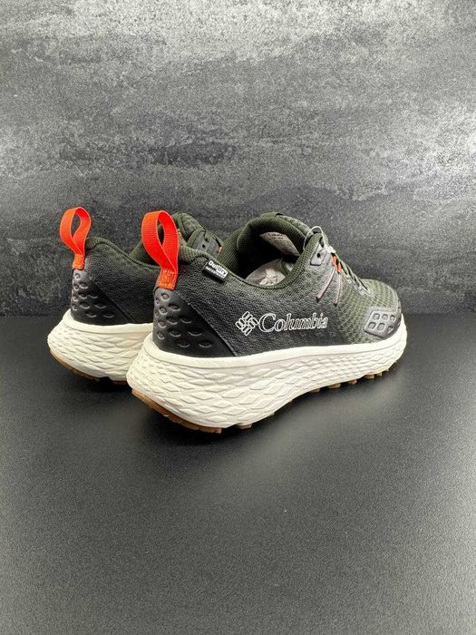 Кросівки чоловічі Columbia Kono TRS Outdry (40)