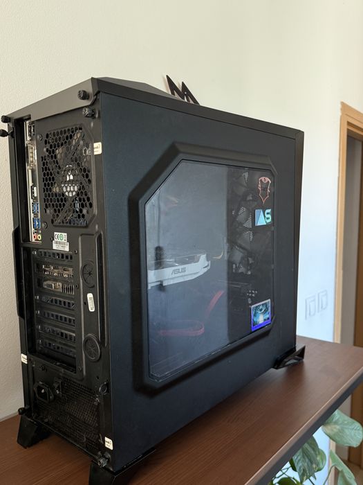 Komputer gamingowy w świetnym stanie, GTX 1070, 32gb ramu, intel core i5 8gen