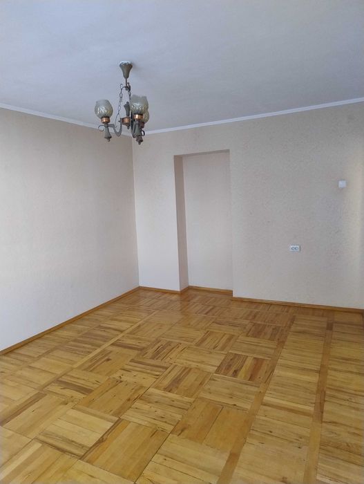 Продається 3к чешка на Вишеньці