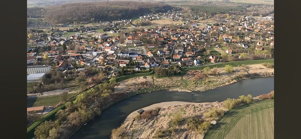 Działka nad brzegiem Wisły 20km od centrum Krakowa,Jedyna taka działka - Widok 2