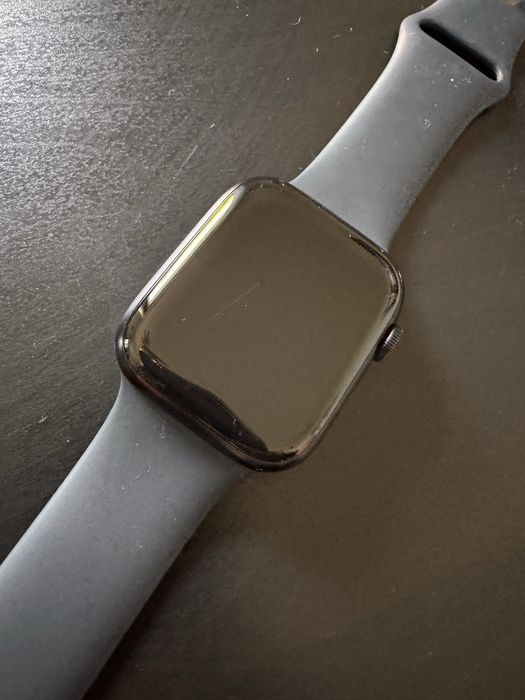 Apple Watch S9 45 ES