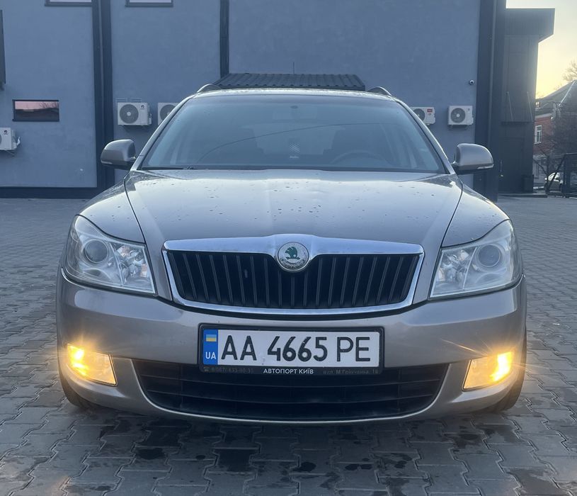 Skoda Octavia 2010 Газ-бензин 1,6