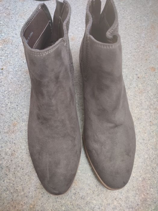 Жіночі ботильйони