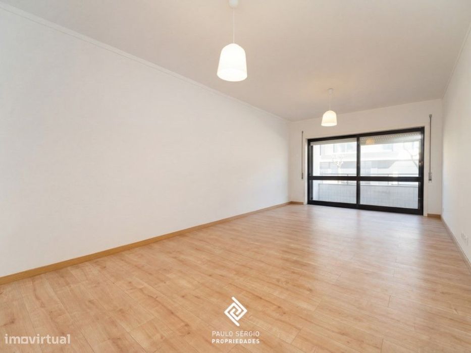 Arrenda-se apartamento T2 em Espinho